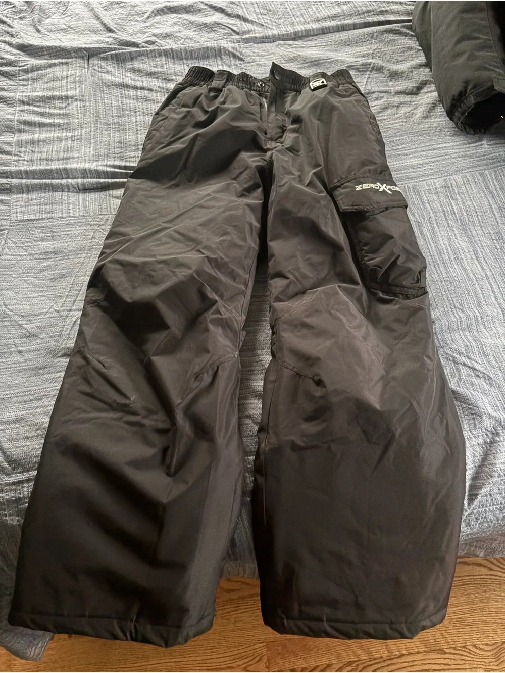 ZeroXposur Boys Black Cargo Snow Pants